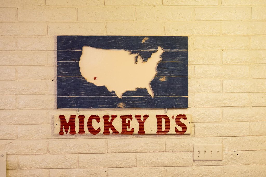 Mickey D`S Cafe
